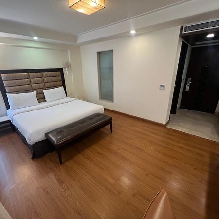 Madhuban Hotel , Yeni Delhi Dış mekan fotoğraf