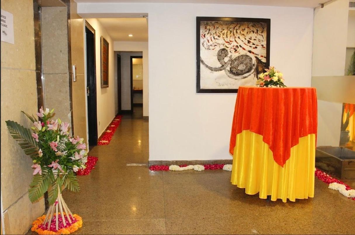 Madhuban Hotel , Yeni Delhi Dış mekan fotoğraf
